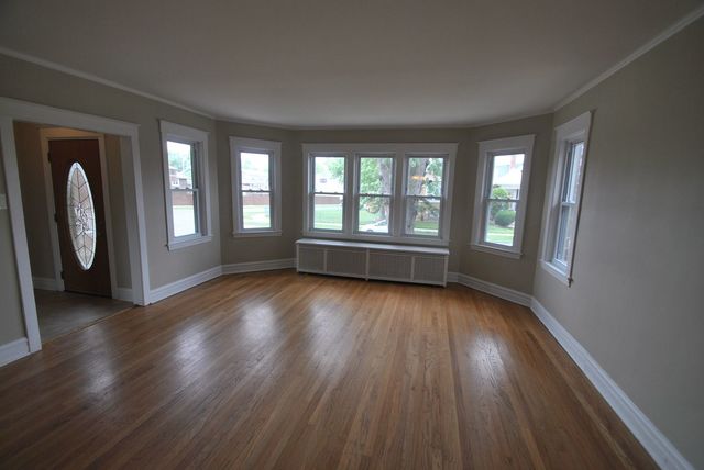 7734 W Elmgrove Elmwood Park Il 60707