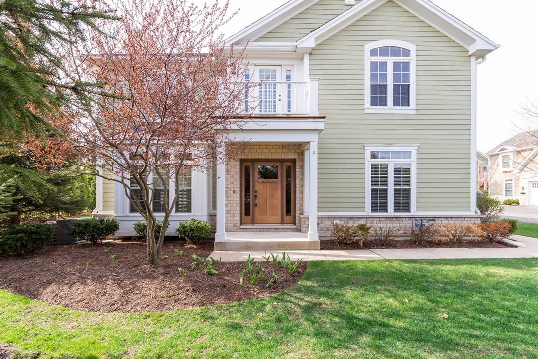 3101 W Lake, Glenview, IL 60026