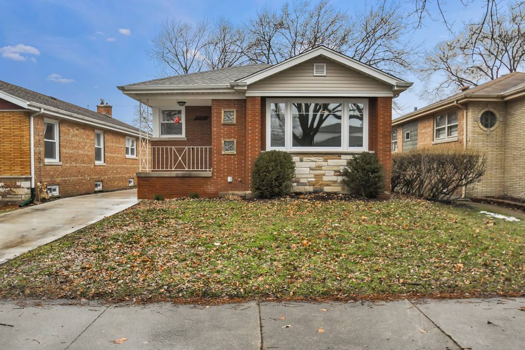 10112 S Fairfield, Chicago, IL 60655 - West Beverly