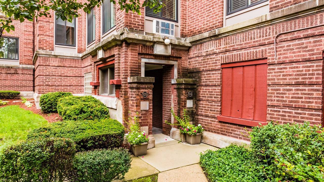 924 W Sunnyside, Unit 3C, Chicago, IL 60640 Uptown