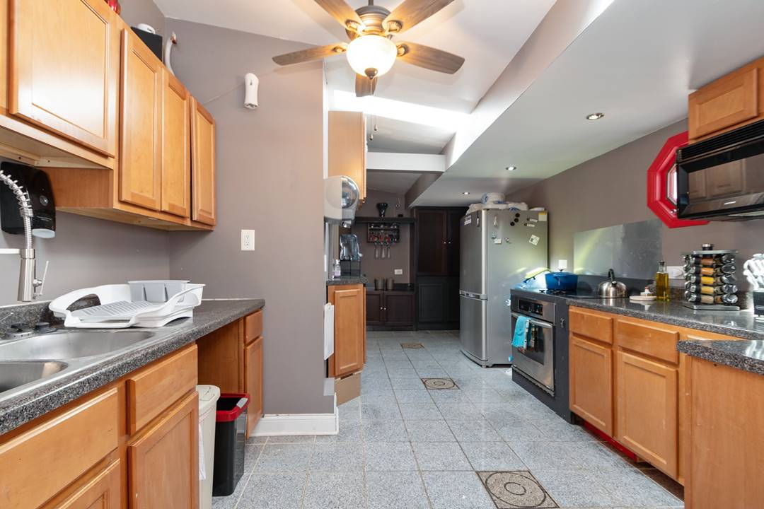 1712 223rd, Sauk Village, IL 60411