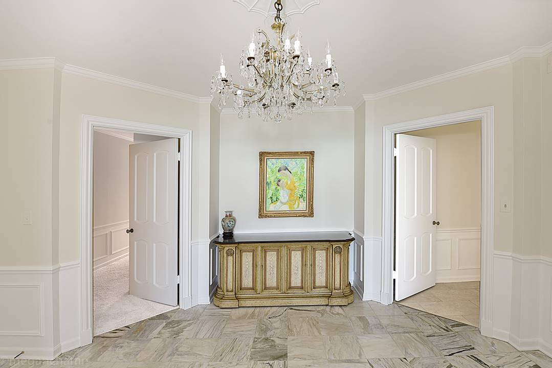 1420 Sheridan, Unit 6E, Wilmette, IL 60091