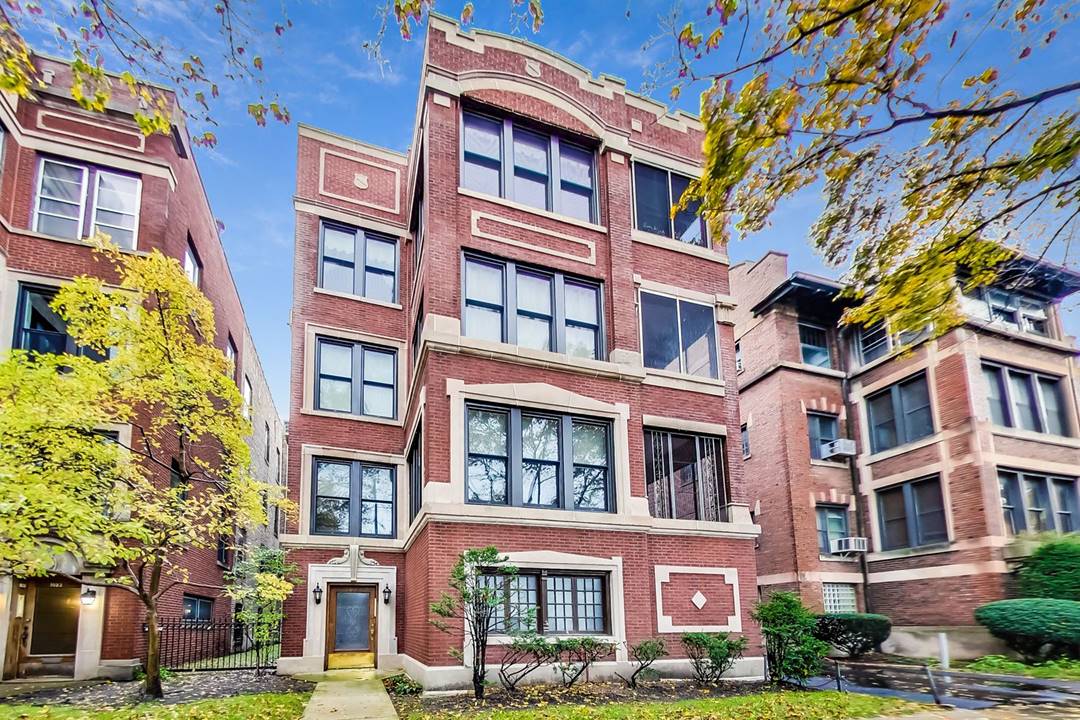 1019 E Hyde Park, Unit 1, Chicago, IL 60615 Hyde Park