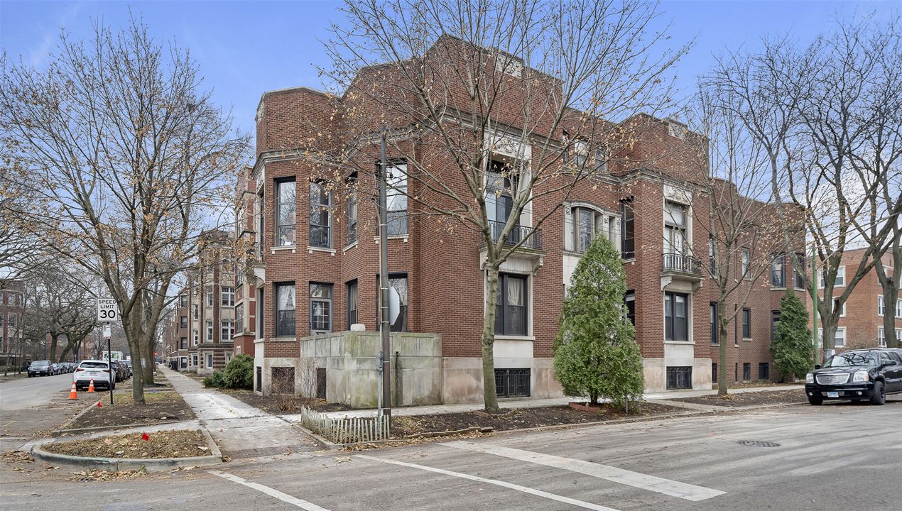 5000 S Woodlawn, Chicago, IL 60615 Kenwood