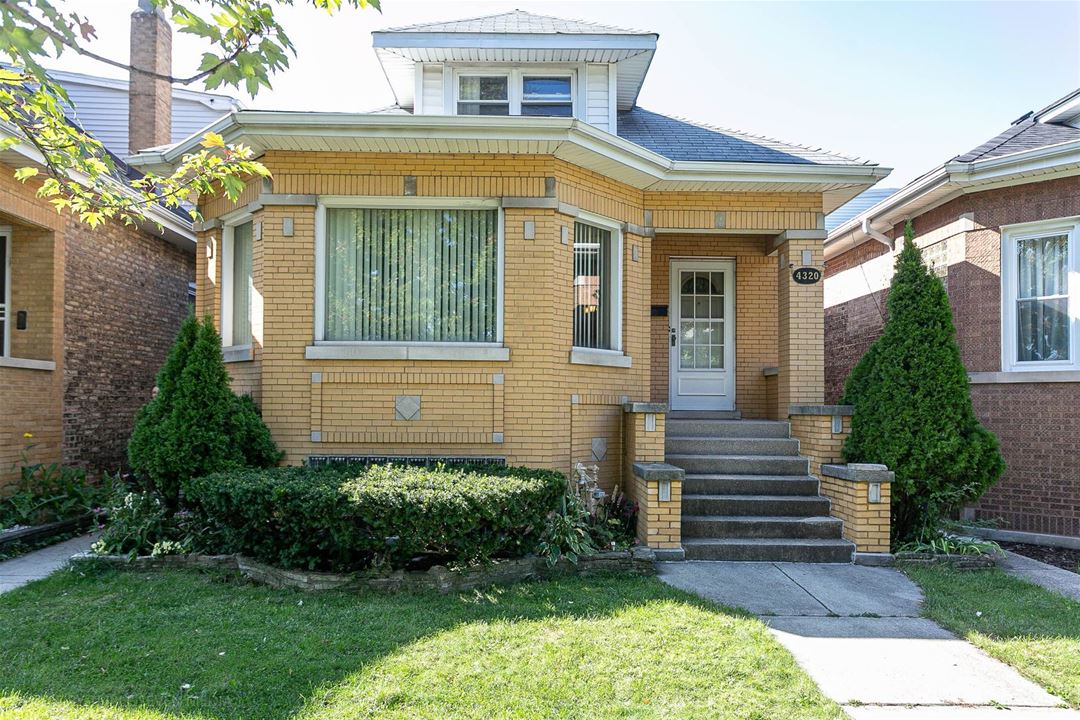 4320 N Menard, Chicago, IL 60634 Portage Park