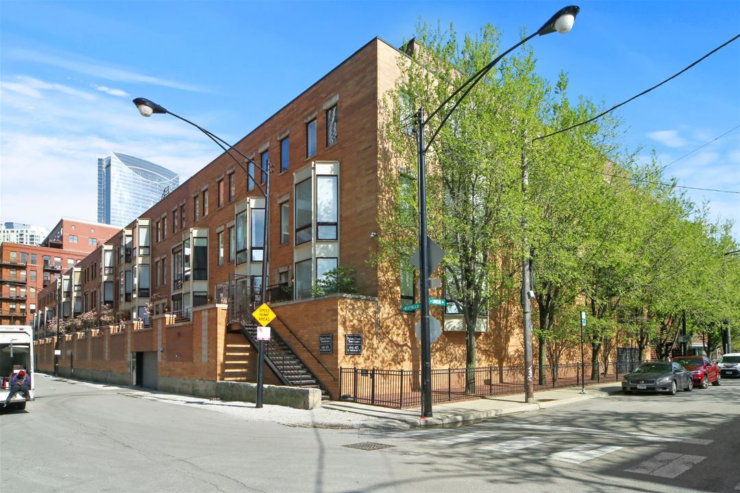 671 W Wayman, Unit D, Chicago, IL 60661 Fulton River District