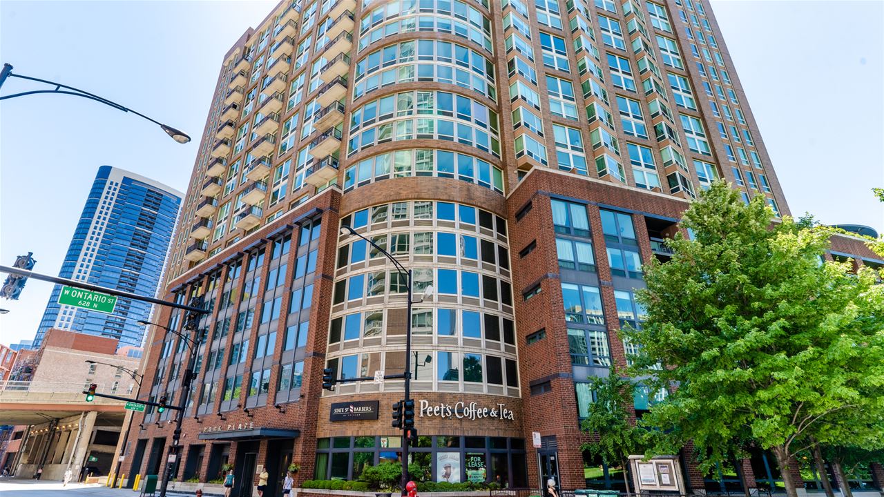 600 N Kingsbury, Unit 704, Chicago, IL 60654 River North