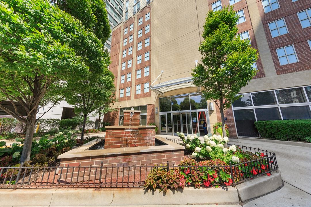 645 N Kingsbury, Unit 1901, Chicago, IL 60654 River North