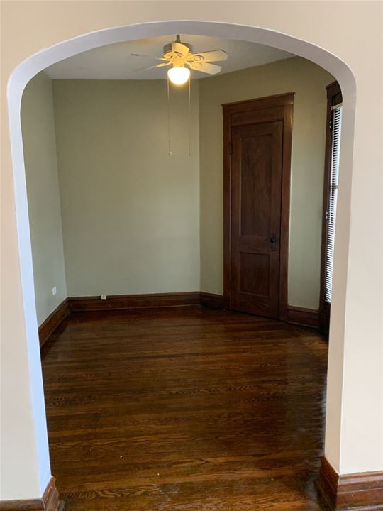 5747 Ridge 5747 N Ridge, Apt 2, Chicago, IL 60660 - Edgewater