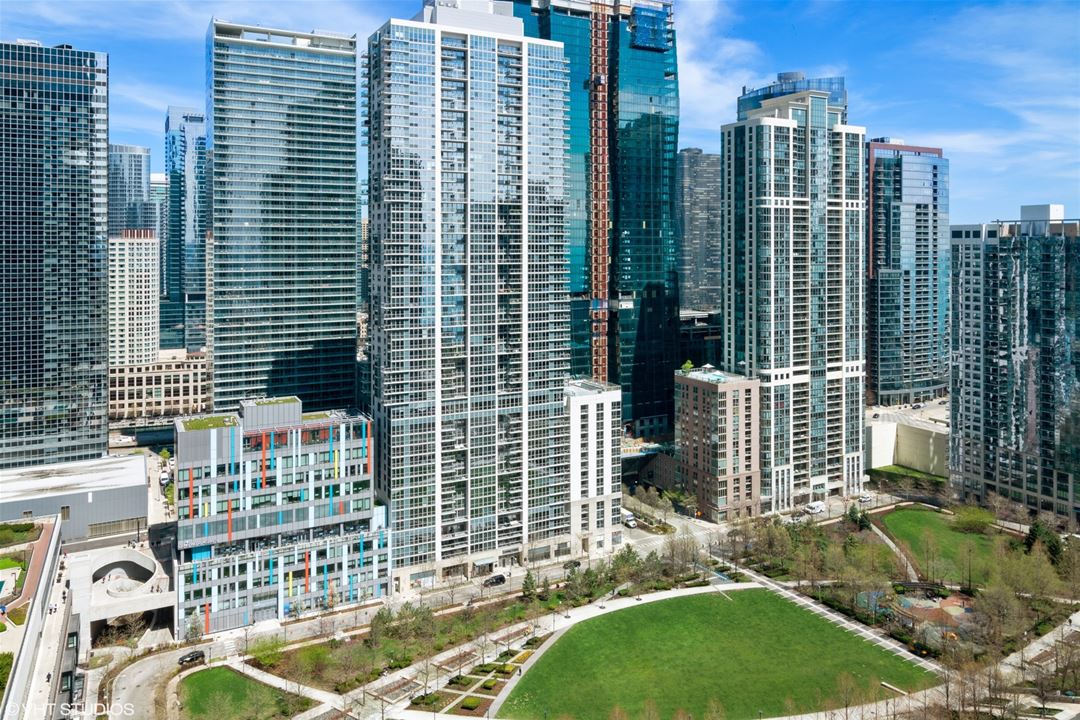 340 E Randolph, Apt 1706, Chicago, IL 60601 New Eastside