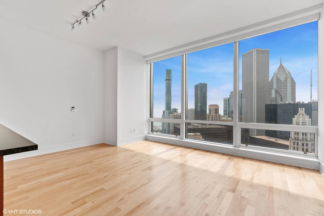 1 Bedroom rentals at 401 N Wabash in Chicago