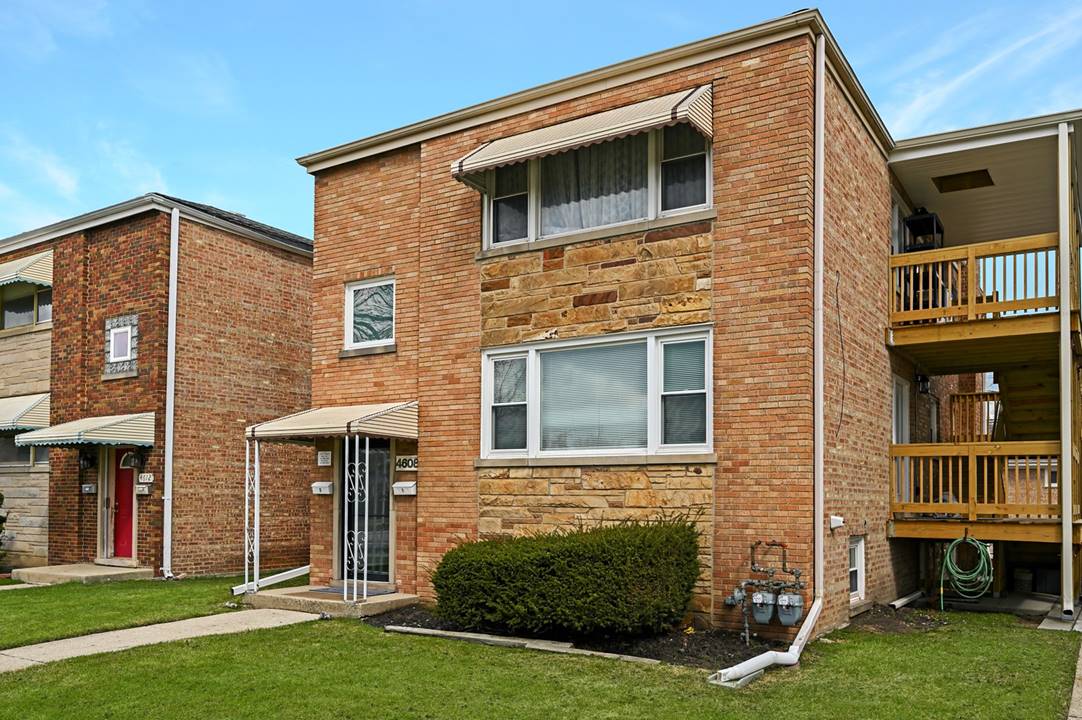 4608 Howard, Skokie, IL 60076