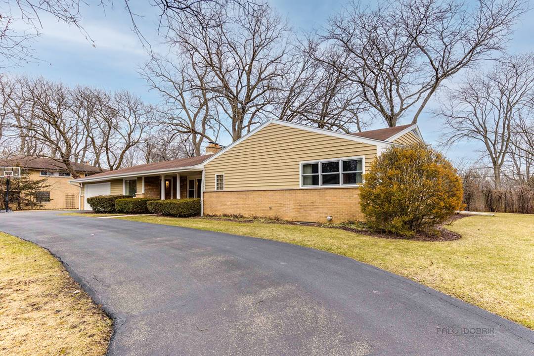 155 King Muir, Lake Forest, IL 60045