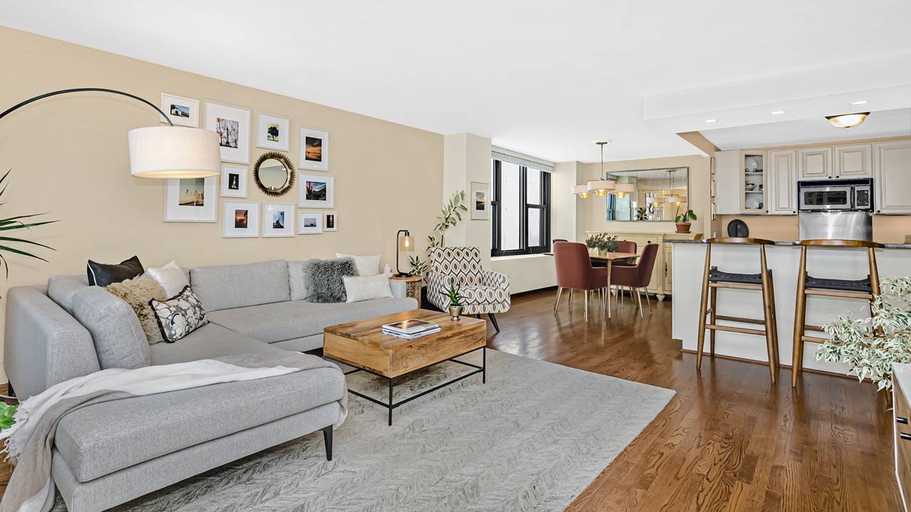 400 E Randolph, Unit 3710, Chicago, IL 60601 New Eastside