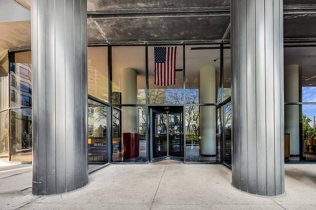 155 N Harbor, Apt 2707, Chicago, IL 60601 New Eastside