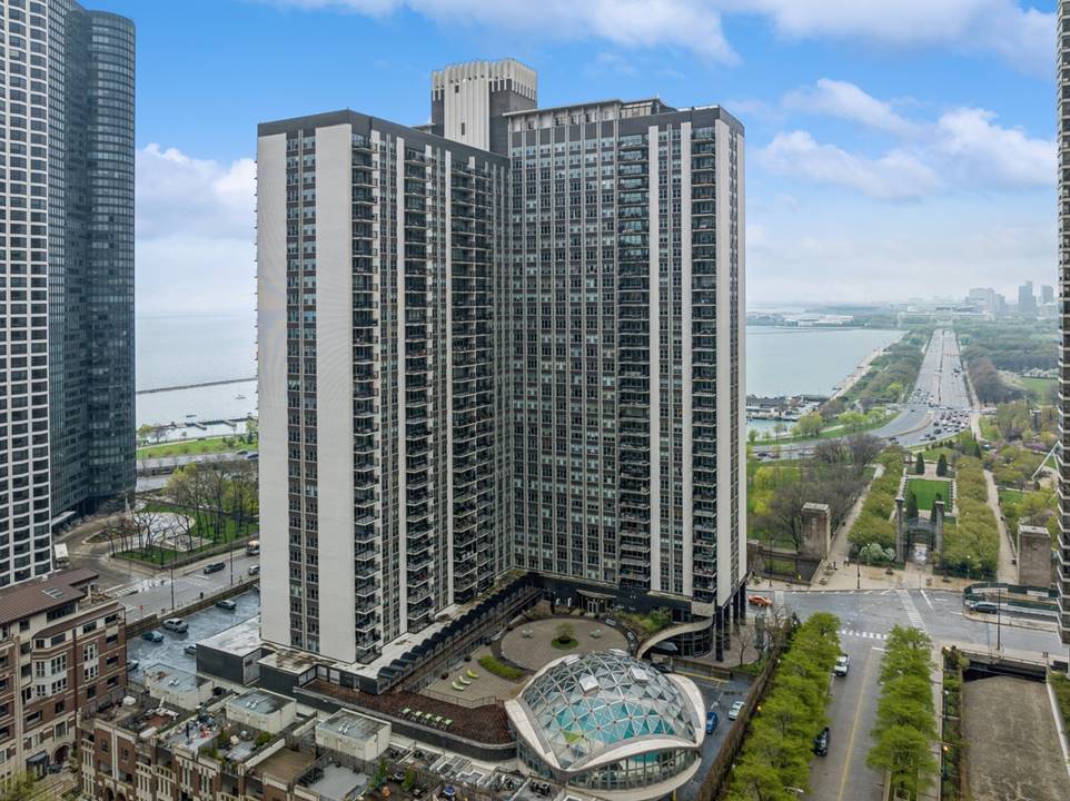 400 E Randolph, Unit 2712, Chicago, IL 60601 New Eastside