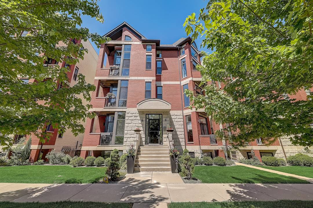 4216 S Ellis, Unit 3S, Chicago, IL 60653 Oakland