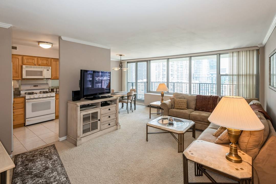 400 E Randolph, Unit 1918, Chicago, IL 60601 New Eastside