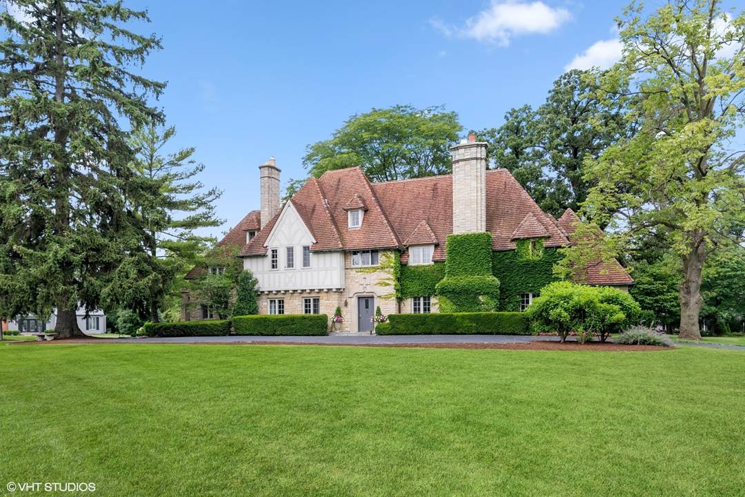 470 King Muir, Lake Forest, IL 60045