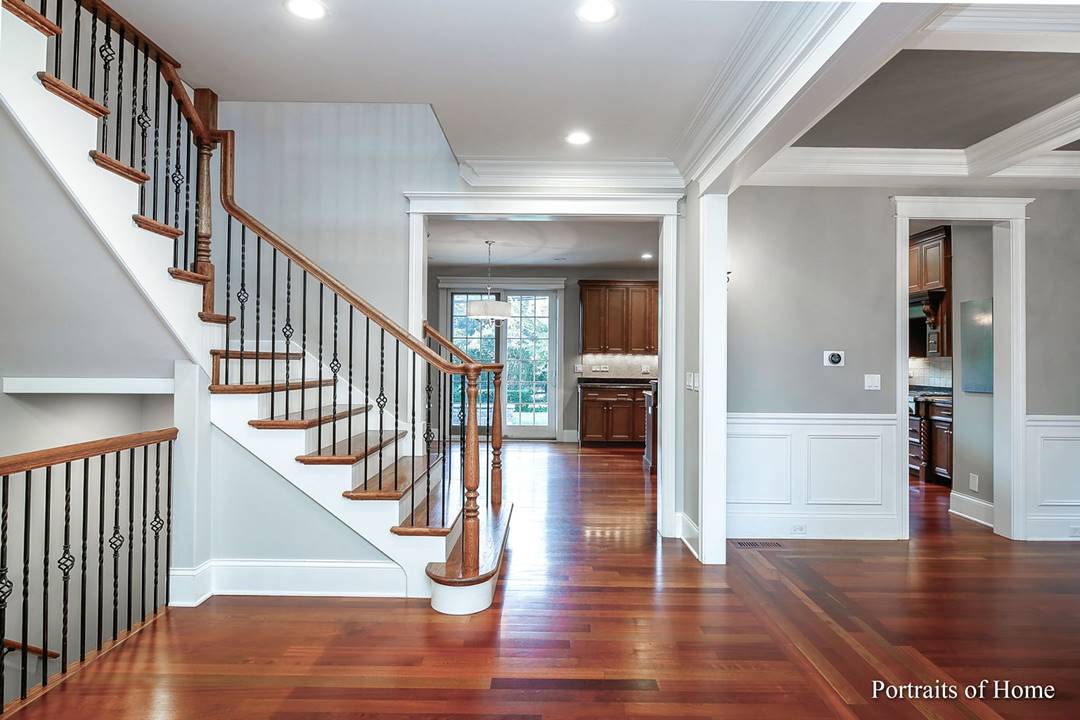 181 E Cayuga, Elmhurst, IL 60126