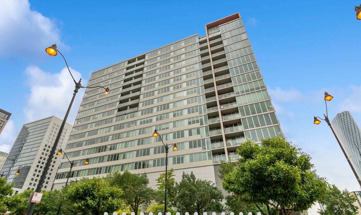 659 W Randolph, Apt 1705, Chicago, IL 60661 - The Loop