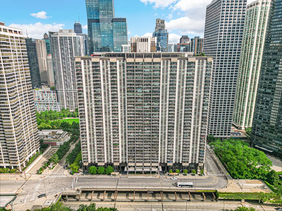 400 E Randolph, Unit 2527, Chicago, IL 60601 New Eastside