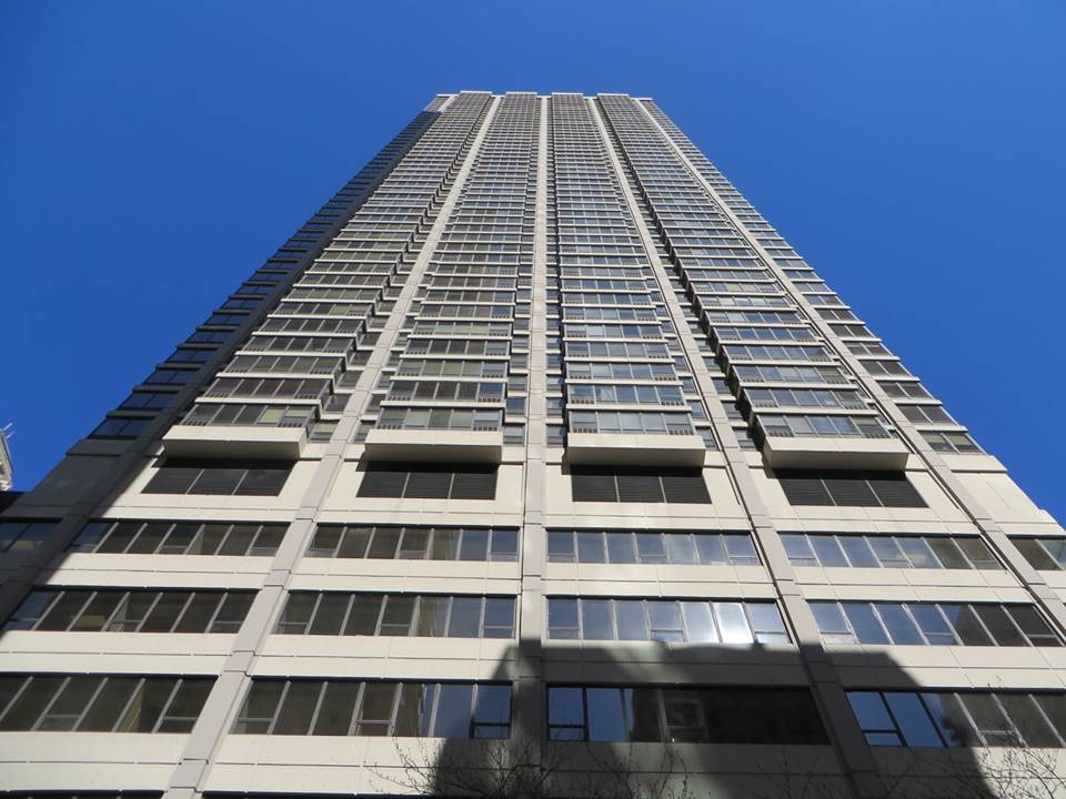 30 E Huron, Unit 910, Chicago, IL 60611 River North