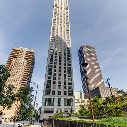 Image showcasing 451 E Grand, Apt 5106, Chicago, IL 60611 - Streeterville