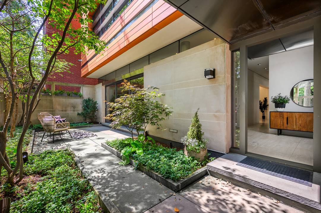 1856 N Mohawk, Chicago, IL 60614 Lincoln Park