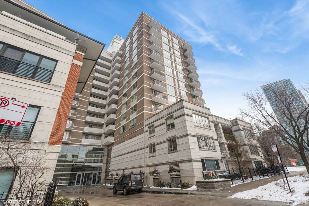 1515 S Loop W