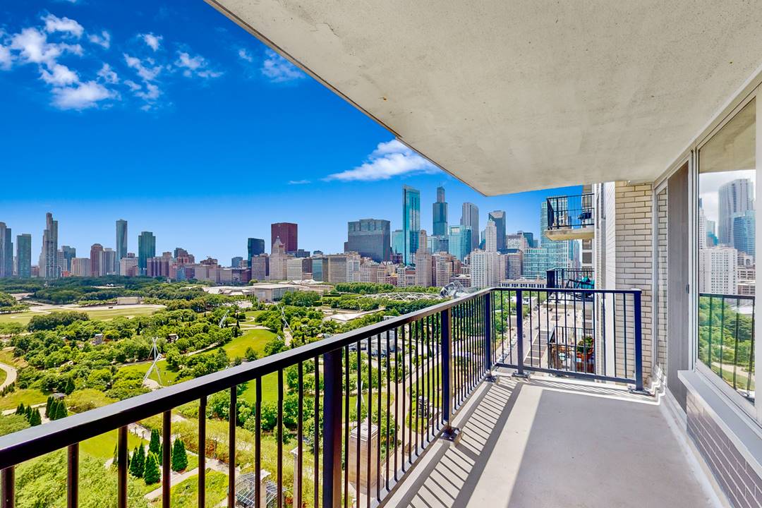 400 E Randolph, Unit 2517, Chicago, IL 60601 New Eastside