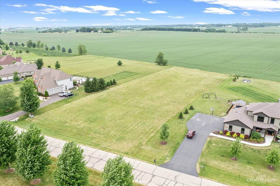 43W750 N Sunset Views, St. Charles, IL 60175