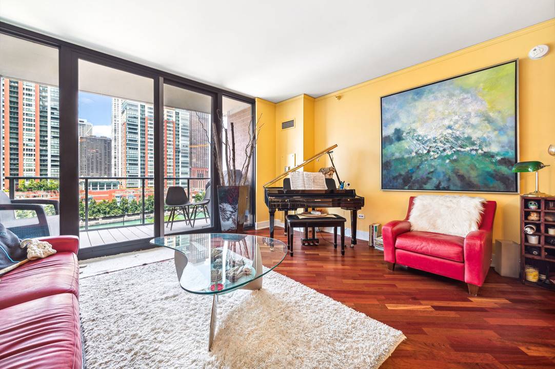 1 Bedroom rentals at 420 E Waterside in Chicago
