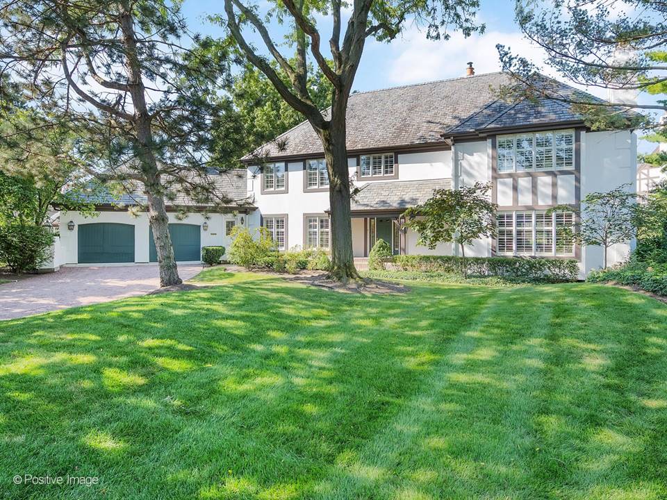 1604 Burr Ridge Club, Burr Ridge, IL 60527