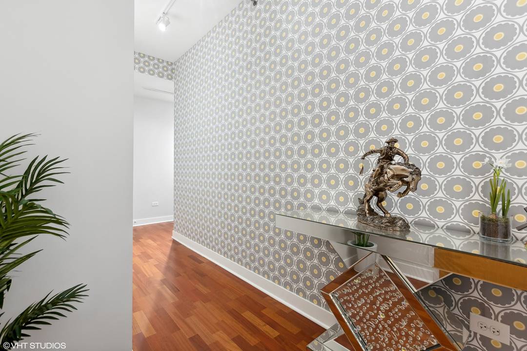 505 N Mcclurg Unit 1706 Chicago IL 60611 Streeterville 505 N Mcclurg Unit 1706 Chicago IL 60611 Streeterville