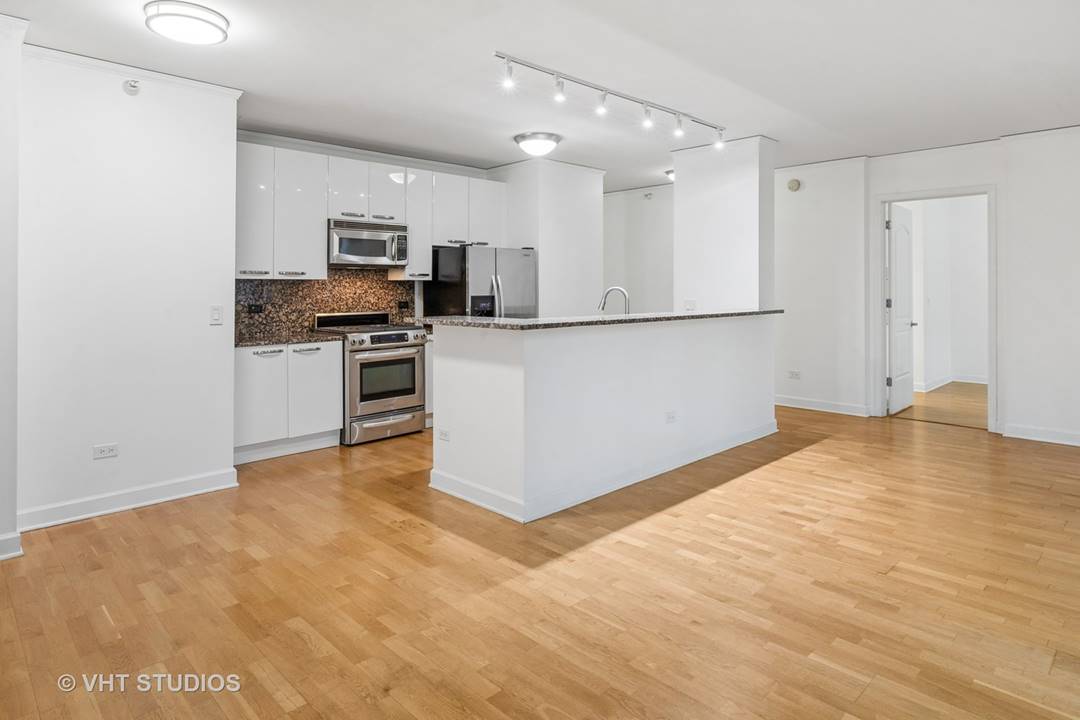 450 E Waterside, Unit 1808, Chicago, IL 60601 - New Eastside