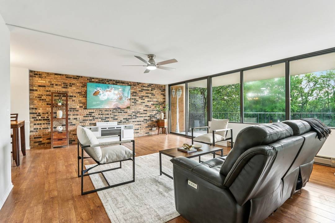 101 Bar Harbour Unit 3C Schaumburg - 101 Bar Harbour Unit 3C Schaumburg IL 60193 2 