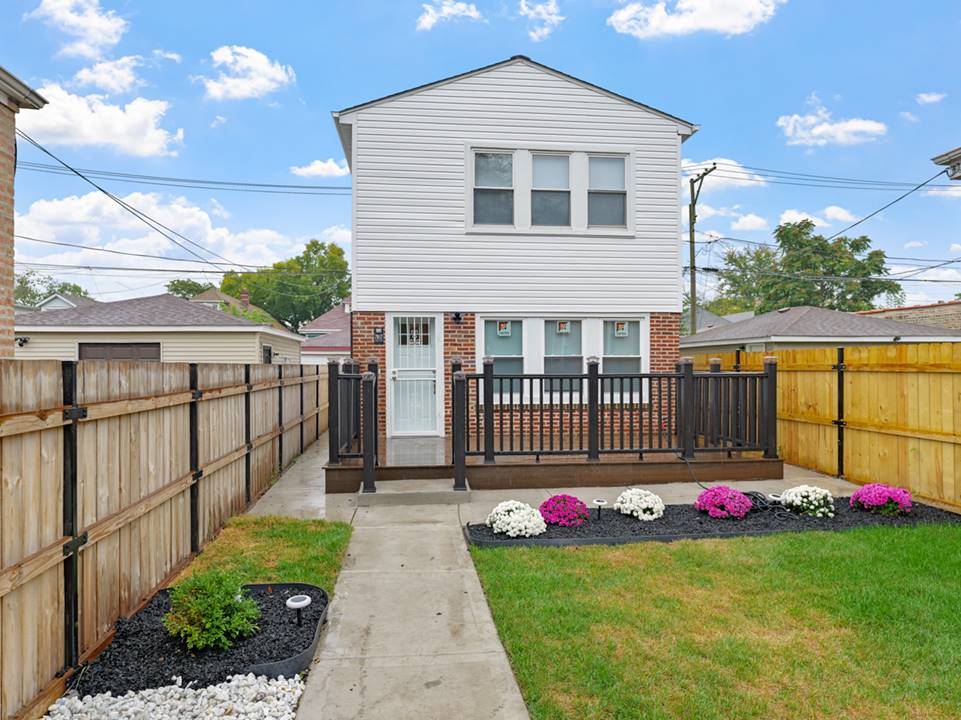 7817 S Eberhart, Chicago, IL 60619 - Chatham