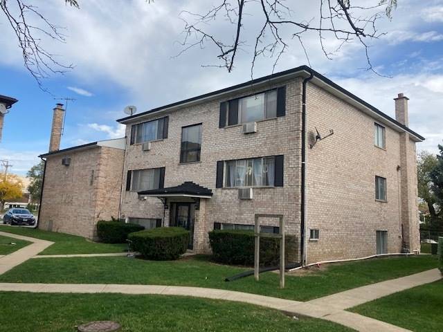 10430 Michael Todd, Glenview, IL 60025