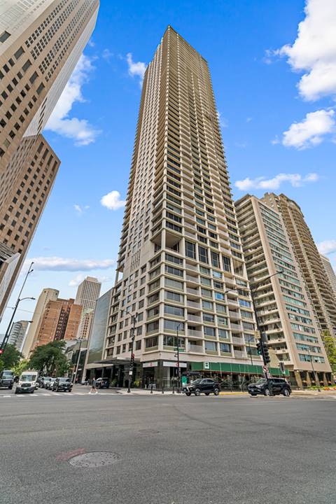 1000 N Lake Shore, Unit 49A, Chicago, IL 60611 - Gold Coast