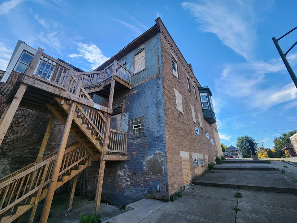 10901 S Michigan, Chicago, IL 60628 - Roseland