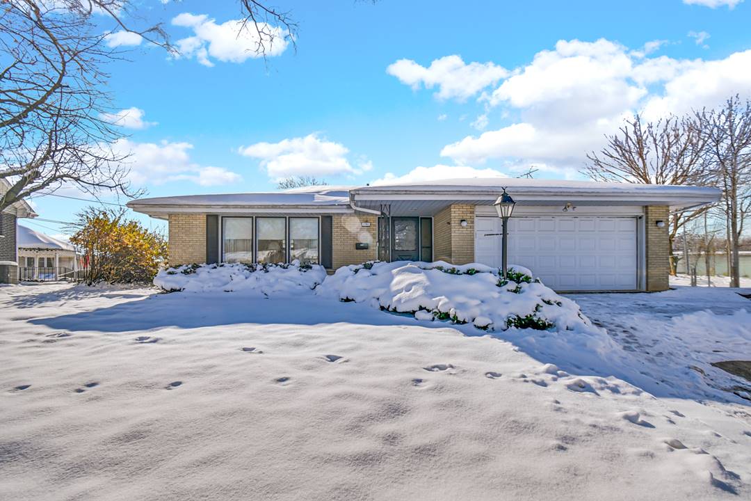1161 E 171st, South Holland, IL 60473