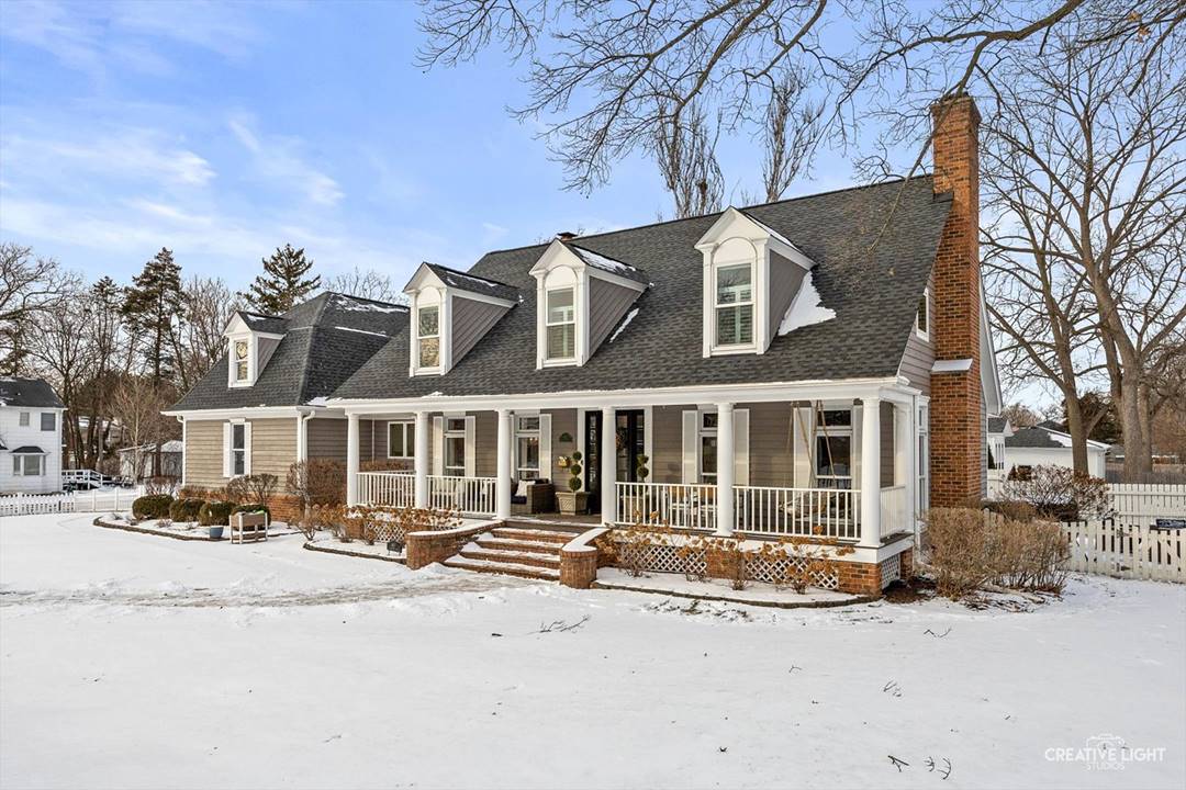 607 E Prairie, Wheaton, IL 60187