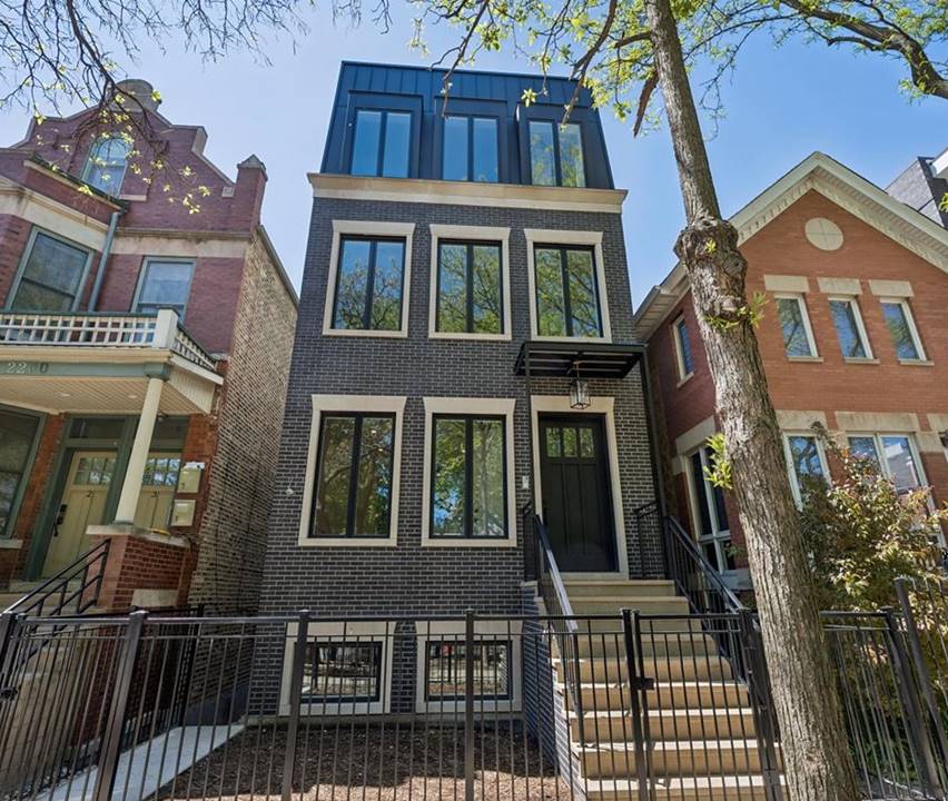2202 N Leavitt, Apt 2, Chicago, IL 60647 - Bucktown
