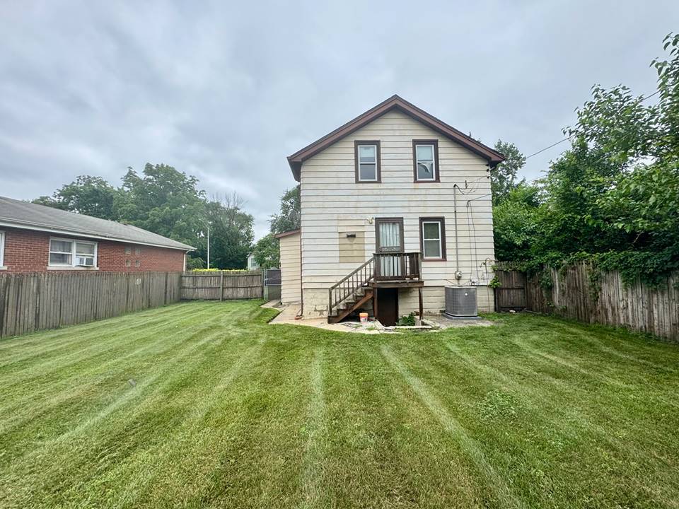 433 Hirsch, Calumet City, IL 60409