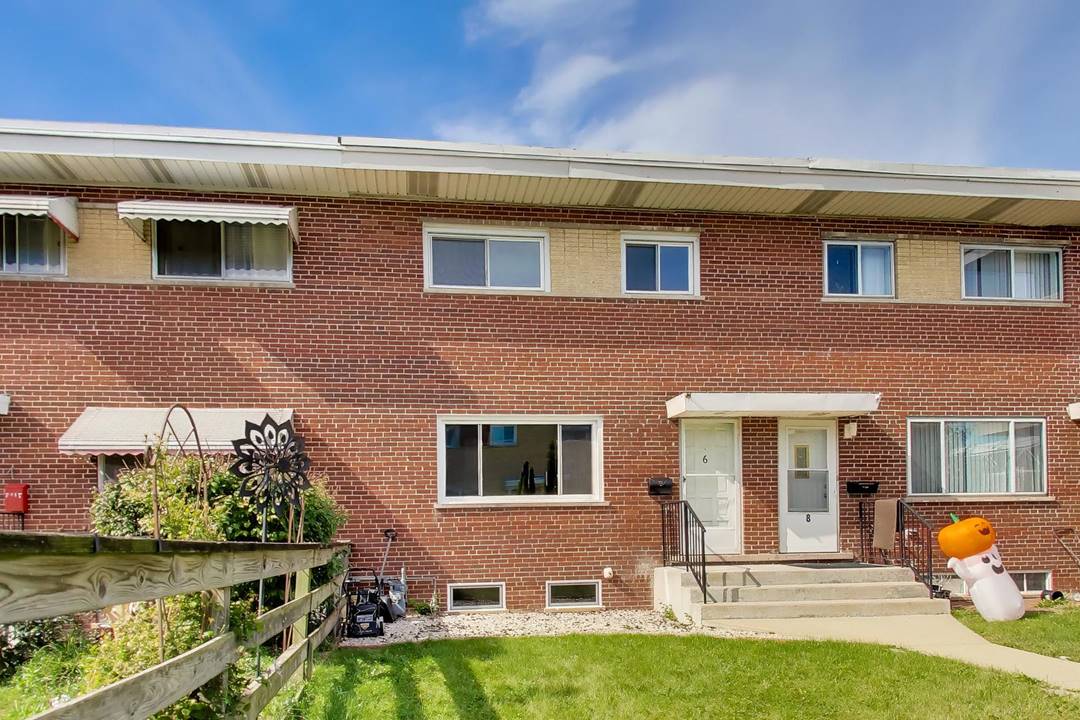6 E Judith Ann, Mount Prospect, IL 60056