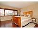 6711 N Longmeadow, Lincolnwood, IL 60712
