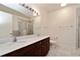 201 N Westshore Unit 2202, Chicago, IL 60601