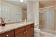 400 Village Green Unit 308, Lincolnshire, IL 60069