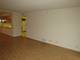 440 E Montrose Unit 212, Wood Dale, IL 60191